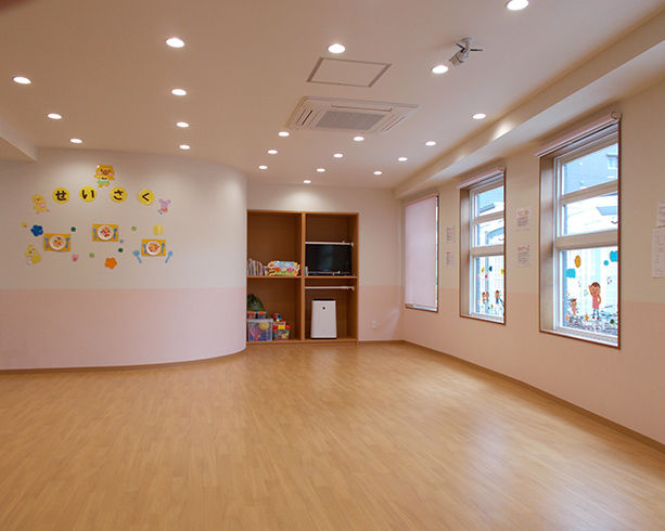 小規模保育園の保育士/賞与あり/社会保険完備/交通費支給/福岡市博多区